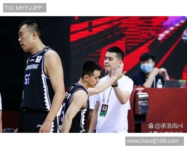 深圳篮球队意识表现分析：联赛中的战术执行与团队协作探讨